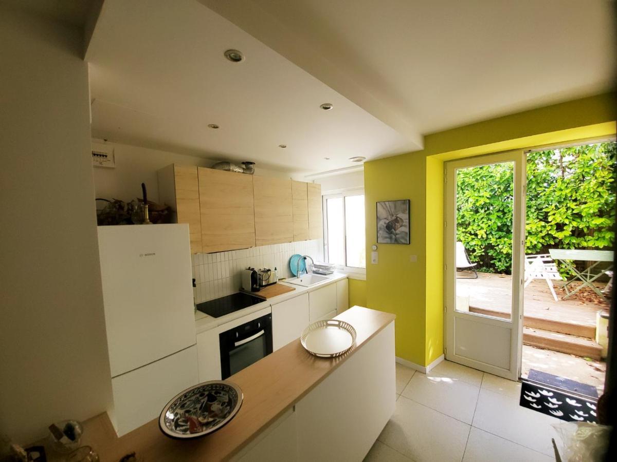La Maison De Ville 76M2 Avec Terrasse De 22M2 La Rochelle  Exteriör bild
